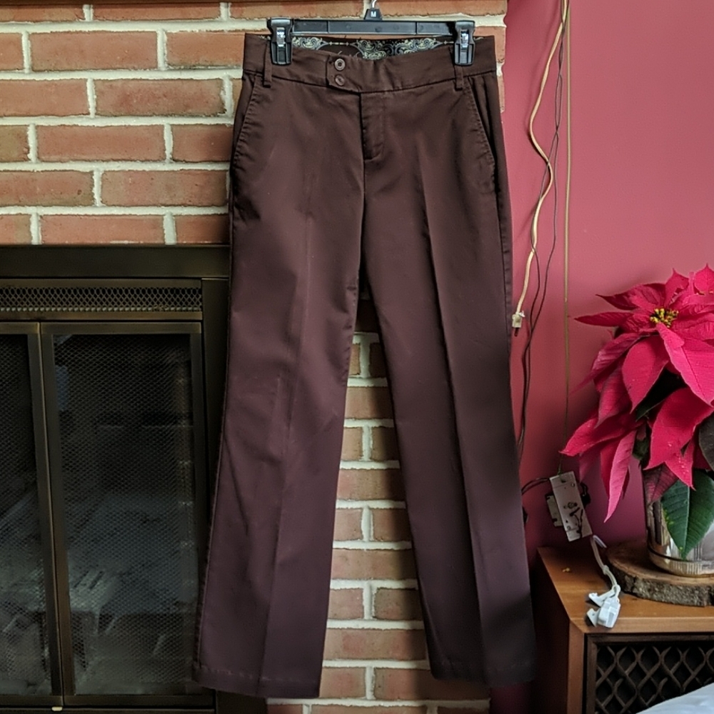 Gloria Vanderbilt Brown Pants